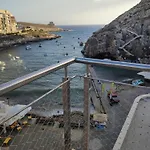 Xlendistays - Centrally Located Seafront Living Spaces In דירה
