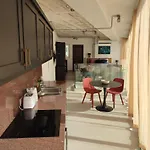 Xlendistays - Centrally Located Seafront Living Spaces In * קסלנדי