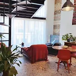 Xlendistays - Centrally Located Seafront Living Spaces In דירה *