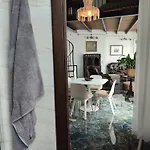 Xlendistays - Centrally Located Seafront Living Spaces In * קסלנדי