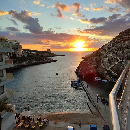 Xlendistays - Centrally Located Seafront Living Spaces In *