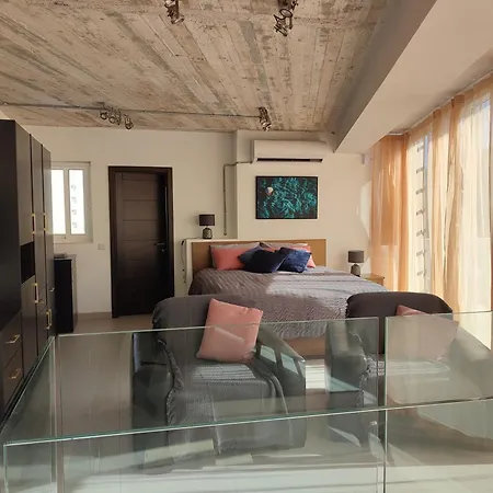 Xlendistays - Centrally Located Seafront Living Spaces In Lägenhet *