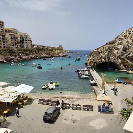 Xlendistays - Centrally Located Seafront Living Spaces In Apartment