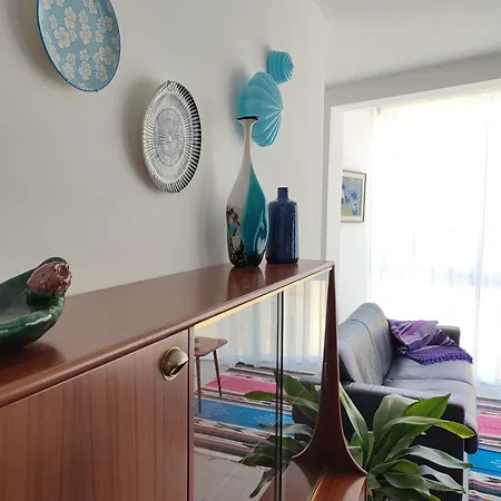 Xlendistays - Centrally Located Seafront Living Spaces In Apartment Xlendi