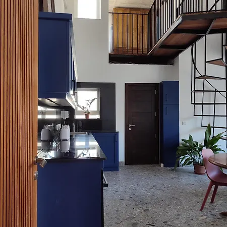 דירה Xlendistays - Centrally Located Seafront Living Spaces In