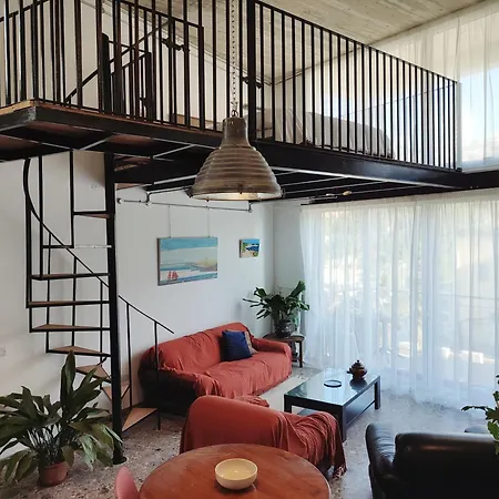 Xlendistays - Centrally Located Seafront Living Spaces In * קסלנדי