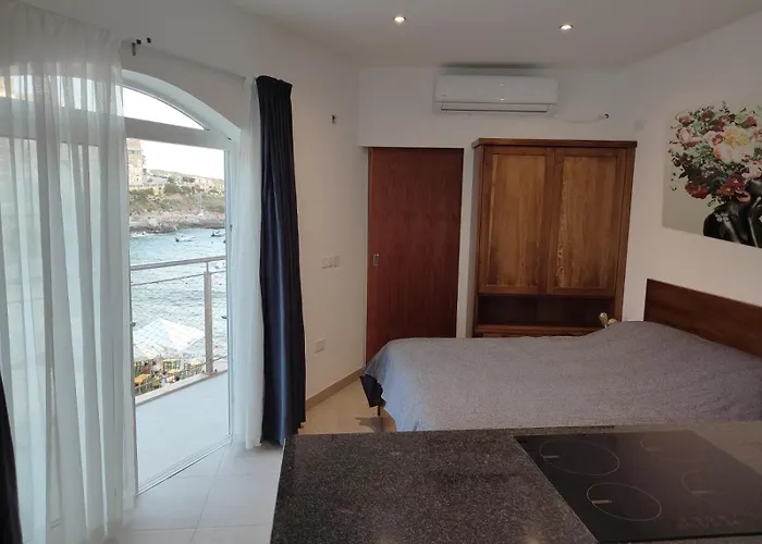 Xlendistays - Centrally Located Seafront Living Spaces In *