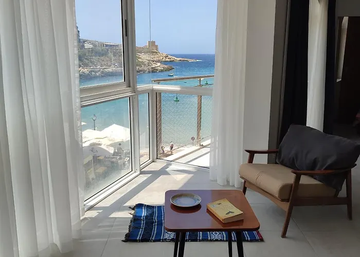 شقة Xlendistays - Centrally Located Seafront Living Spaces In