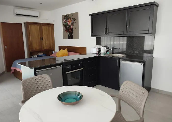 Xlendistays - Centrally Located Seafront Living Spaces In Daire *