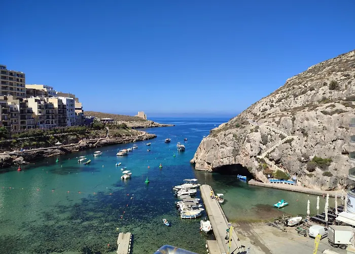 Xlendistays - Centrally Located Seafront Living Spaces In Διαμέρισμα Xlendi