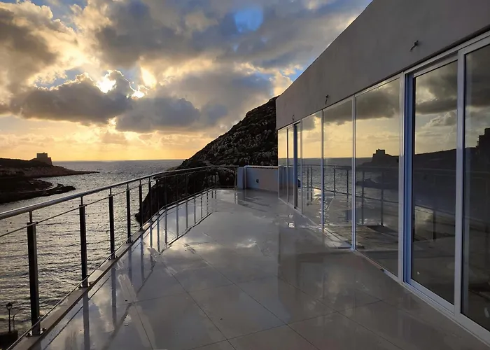 Xlendistays - Centrally Located Seafront Living Spaces In Apartamento