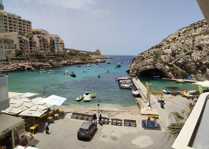 Xlendistays - Centrally Located Seafront Living Spaces In Διαμέρισμα