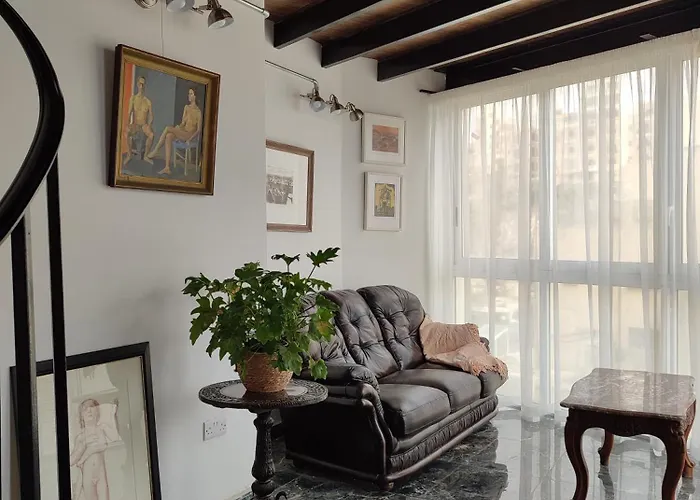 Xlendistays - Centrally Located Seafront Living Spaces In Διαμέρισμα Xlendi