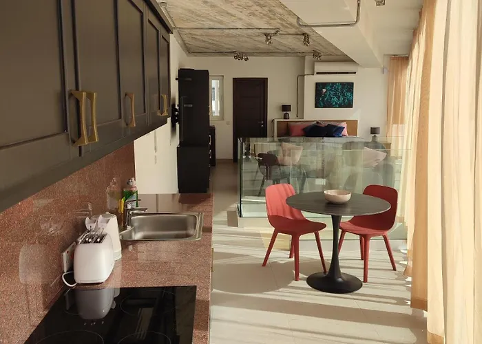 Xlendistays - Centrally Located Seafront Living Spaces In * Xlendi