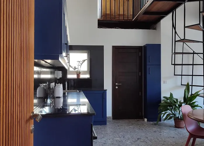 Διαμέρισμα Xlendistays - Centrally Located Seafront Living Spaces In