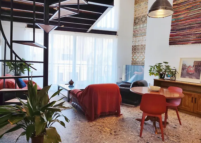 Xlendistays - Centrally Located Seafront Living Spaces In Διαμέρισμα *